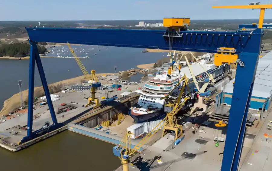 Shipbuilding Gantry Cranes.webp