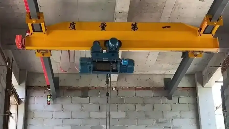 Underslung-EOT-Crane-2.webp
