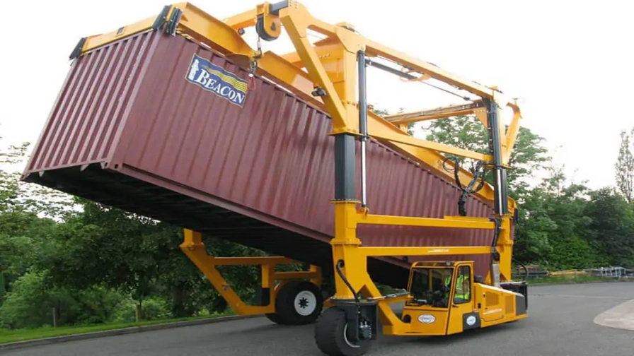 Straddle-Carrier-Crane-7.webp