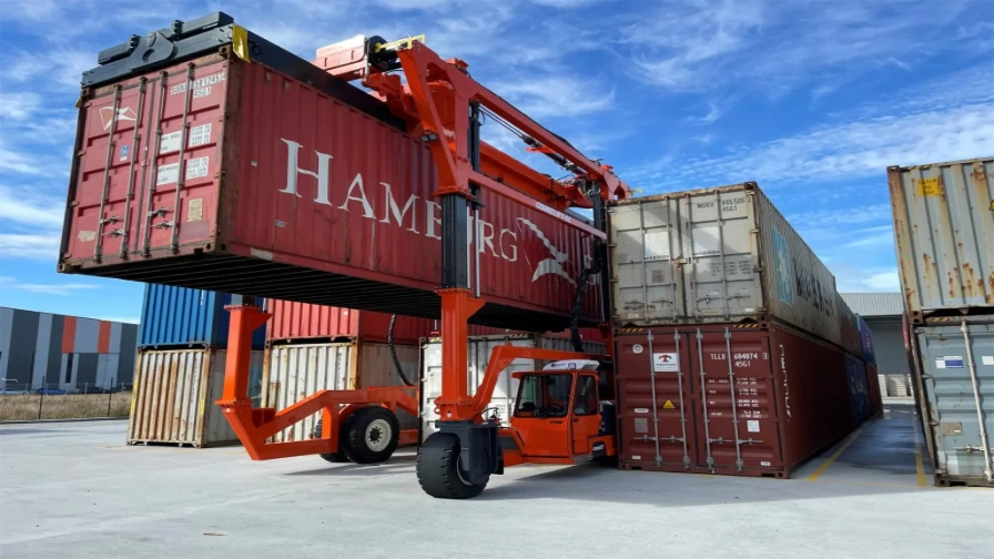 Container Straddle Carrier Crane (2)_896x504.webp