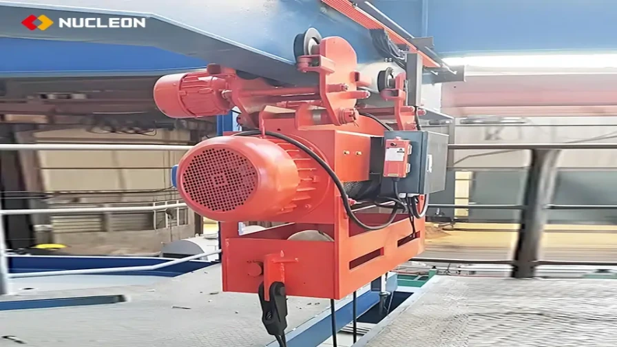pickling-and-galvanizing-electric-hoist-5_896x504.webp